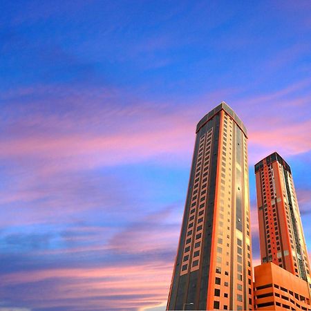 מנאמה Orange Suites Hotel מראה חיצוני תמונה