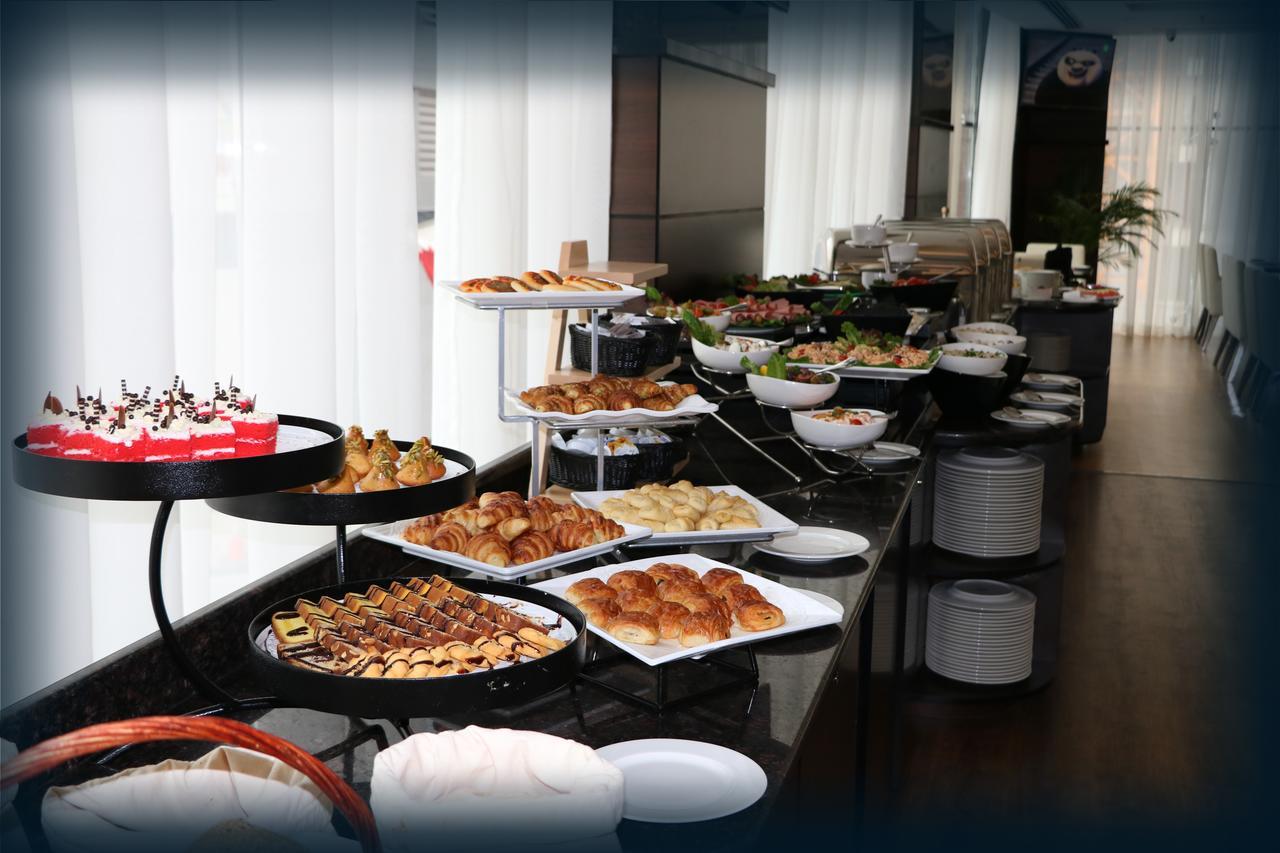 מנאמה Orange Suites Hotel מראה חיצוני תמונה