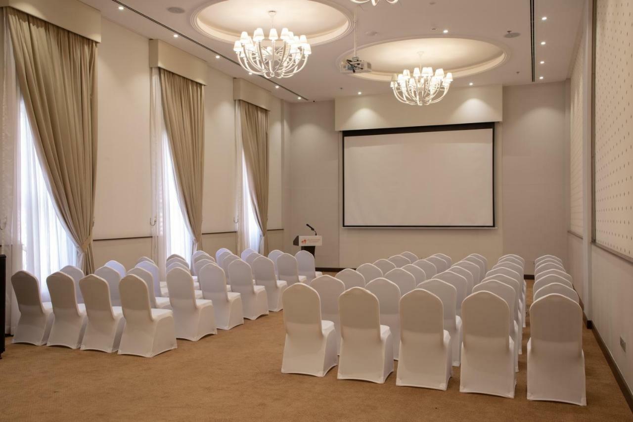 מנאמה Orange Suites Hotel מראה חיצוני תמונה